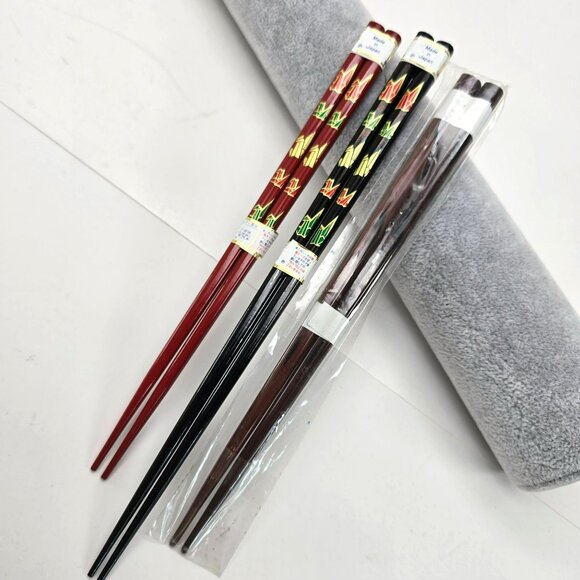 Japanese Chopsticks With Crane Design Red & Black Lacquered Set Of 3 Pairs je183 - Picture 1 of 5
